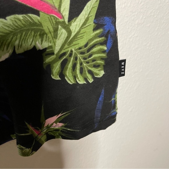 WXYZ men black tropical crewneck tshirt size XL NWT - Picture 3 of 9